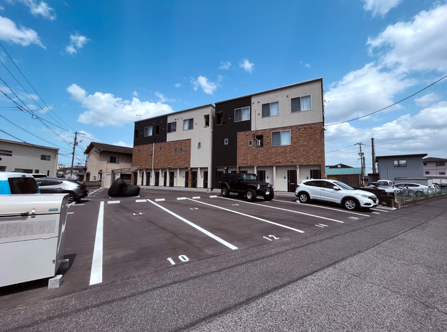 駐車場　駐車場です