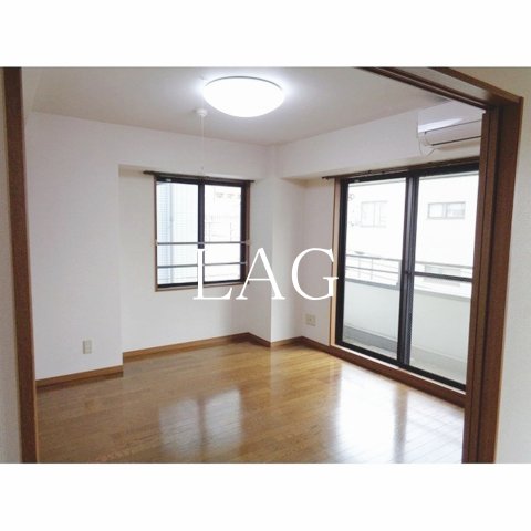 居室・リビング　洋室のお部屋です。