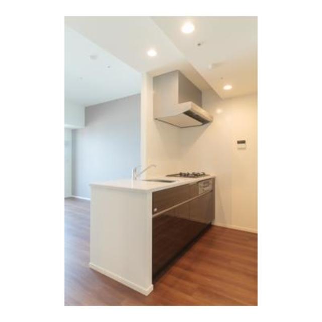 キッチン　※写真は同タイプ住戸です。