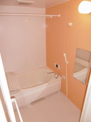 バス・シャワールーム　浴室