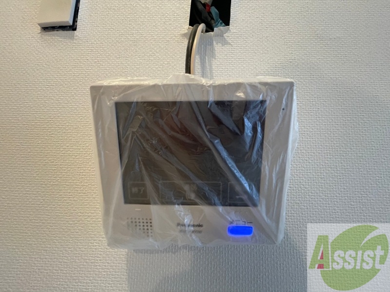 セキュリティ　ＴＶモニター付インターホンです。来客者の顔が見えるので安心！