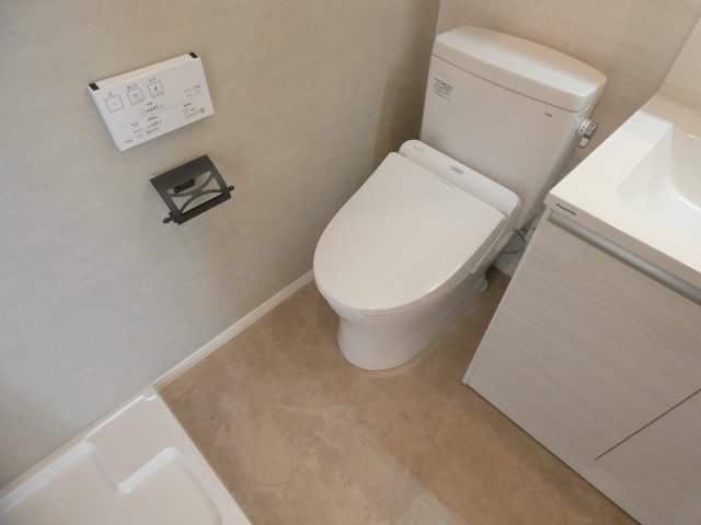 トイレ　トイレ