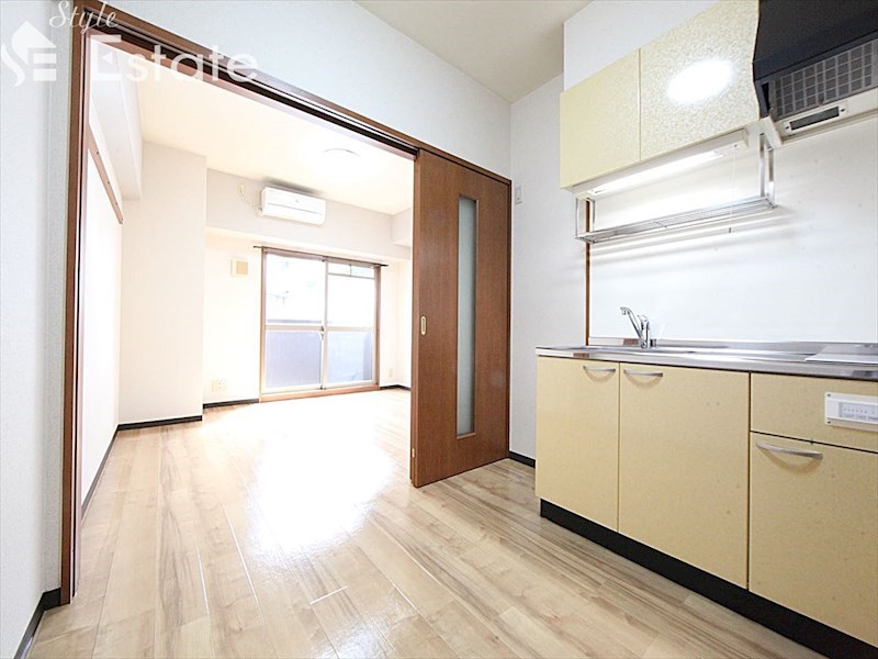 居室・リビング　内装