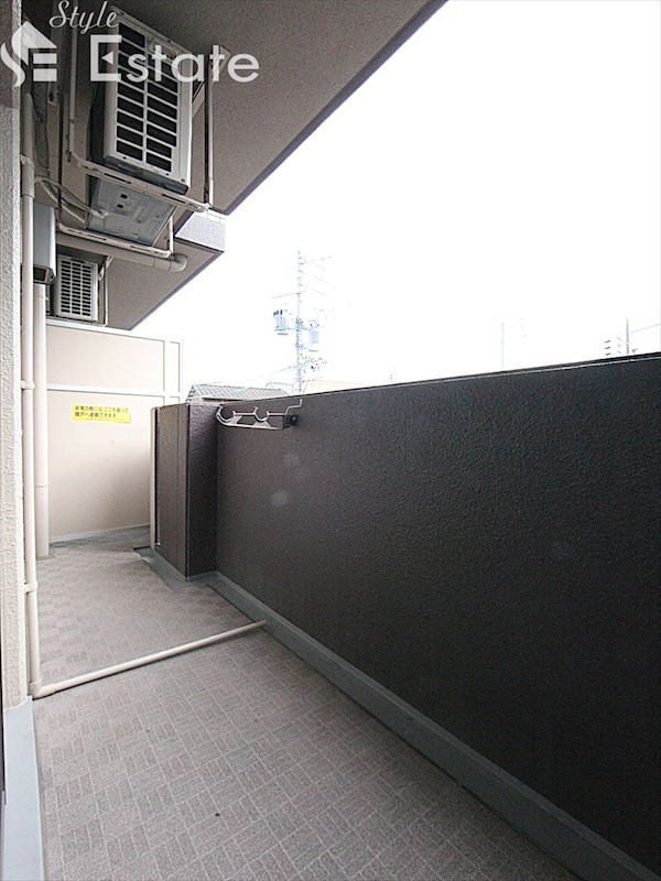 バルコニー　バルコニー