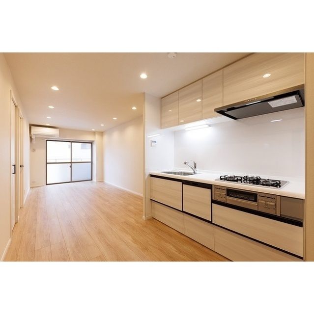 居室・リビング　キッチン