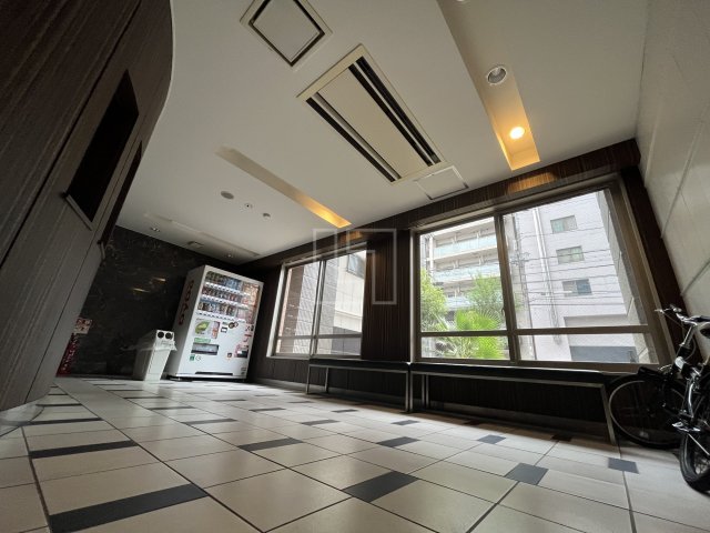 ロビー　ラ・ヴィータ日本橋　ロビー