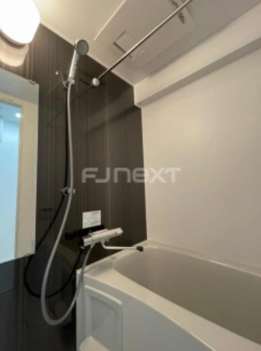 バス・シャワールーム　風呂