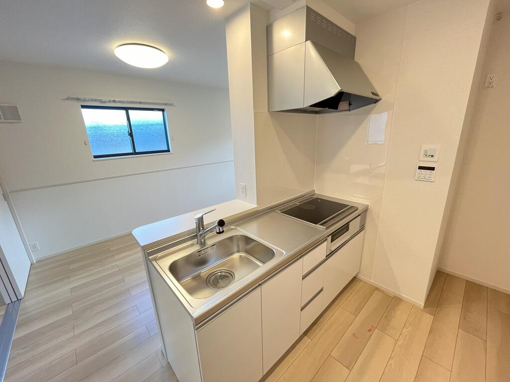 キッチン　※同型モデル