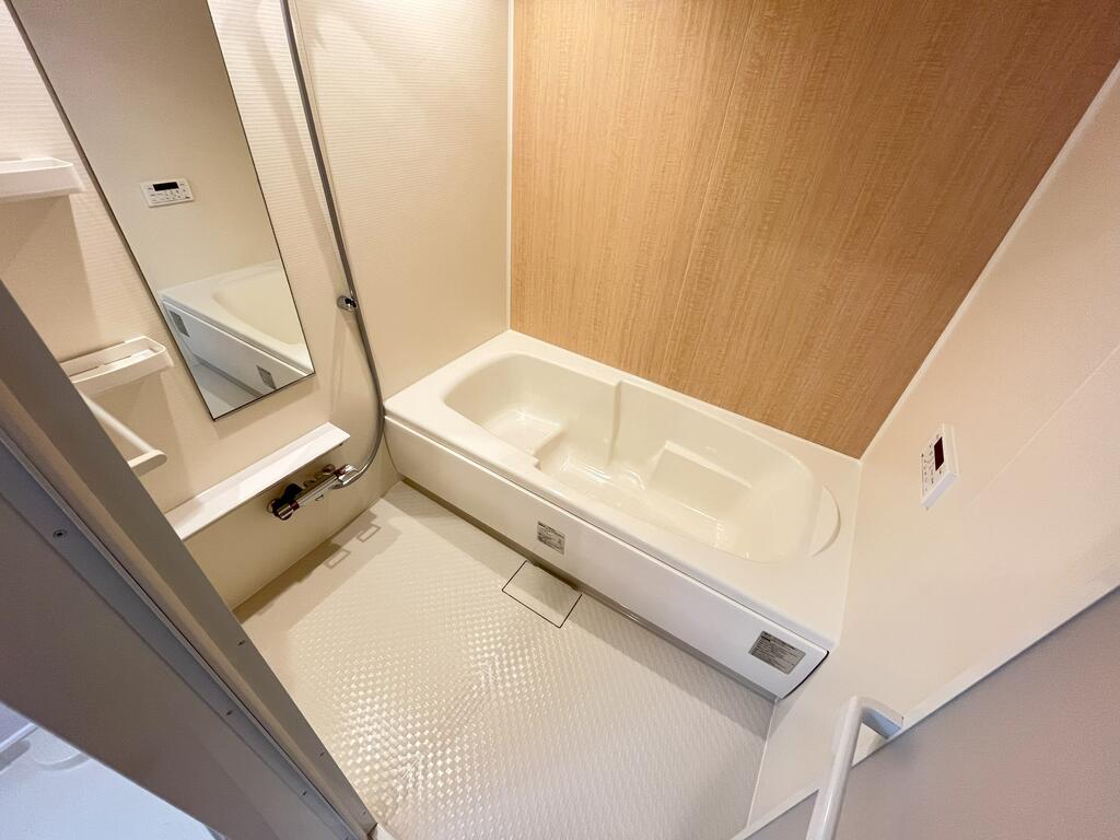 バス・シャワールーム　※同型モデル