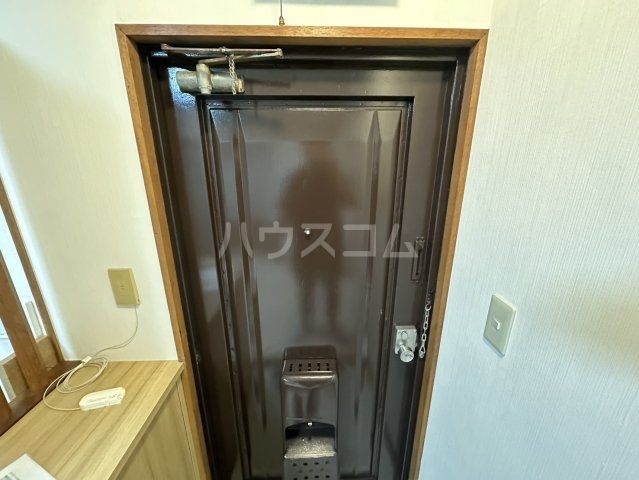 カトレヤハイツの玄関写真