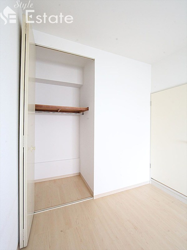 収納　クローゼット