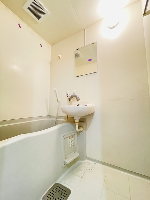 バス・シャワールーム　写真は別部屋参考写真★