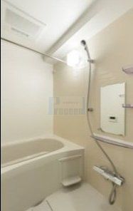 バス・シャワールーム　※別部屋写真