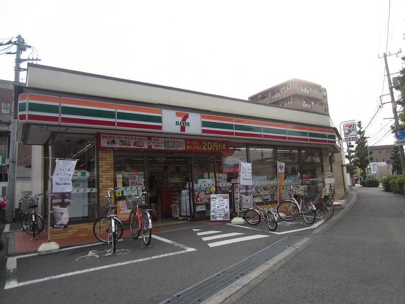 コンビニ　セブンイレブン（コンビニ）まで320m