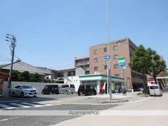 コンビニ　ファミリーマート　古渡町店（コンビニ）まで200m