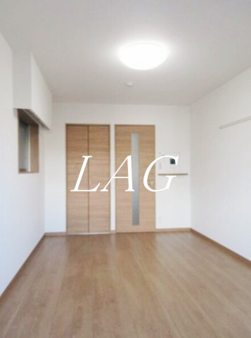 居室・リビング　洋室のお部屋です。