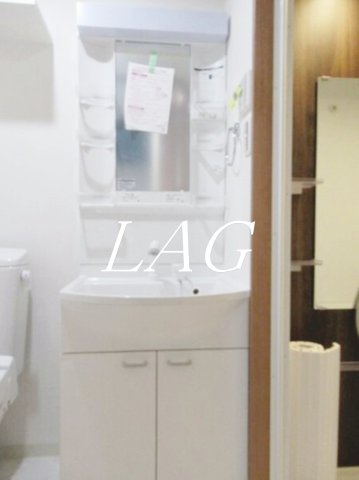 洗面設備　洗面台です。