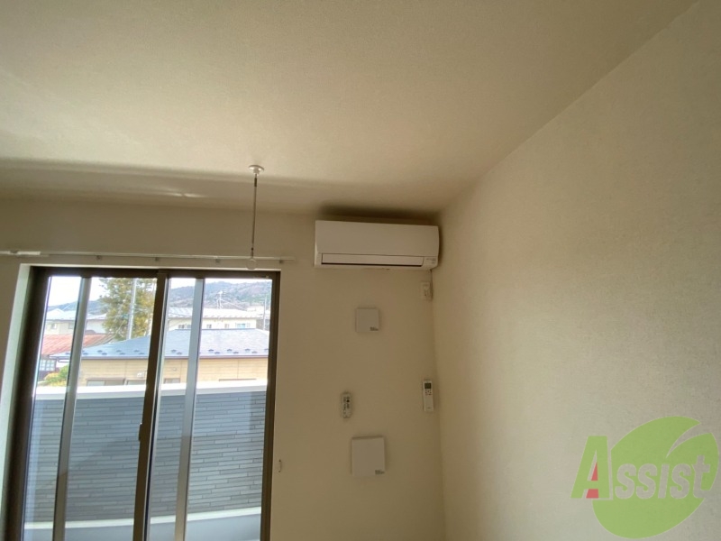 その他設備　エアコンが設置してありますので、寒暖対策もばっちり。