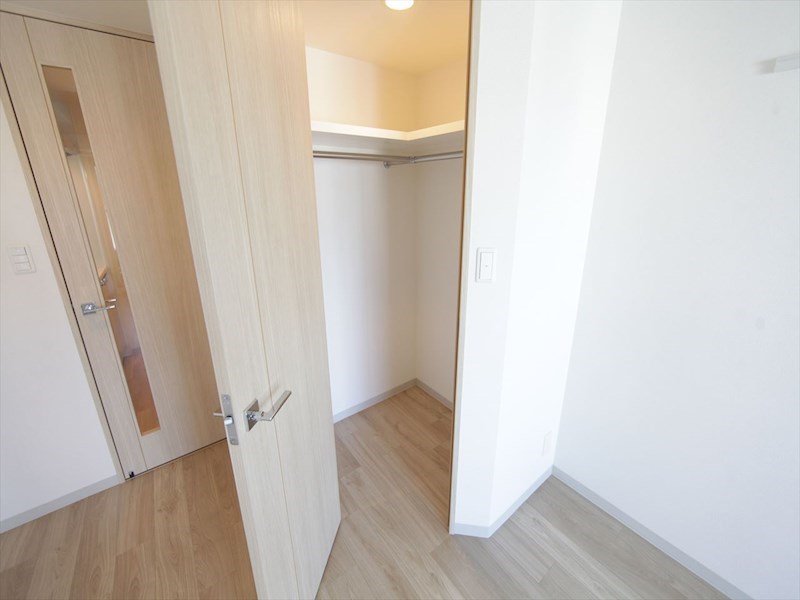 収納　ウォークインクローゼット（収納充実してます）