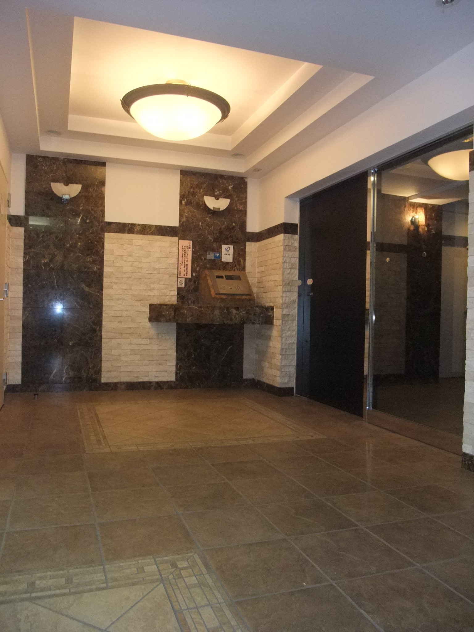 ロビー