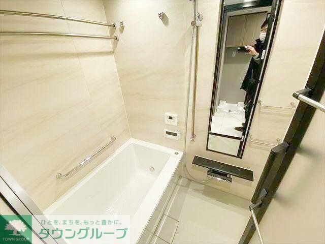 バス・シャワールーム　お問合せは(株)タウンハウジングレジデンス事業部までお問合…