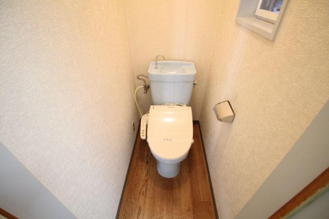 トイレ　トイレもきれいです