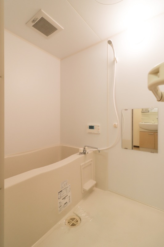 バス・シャワールーム　図面と現状に相違がある場合には現状を優先