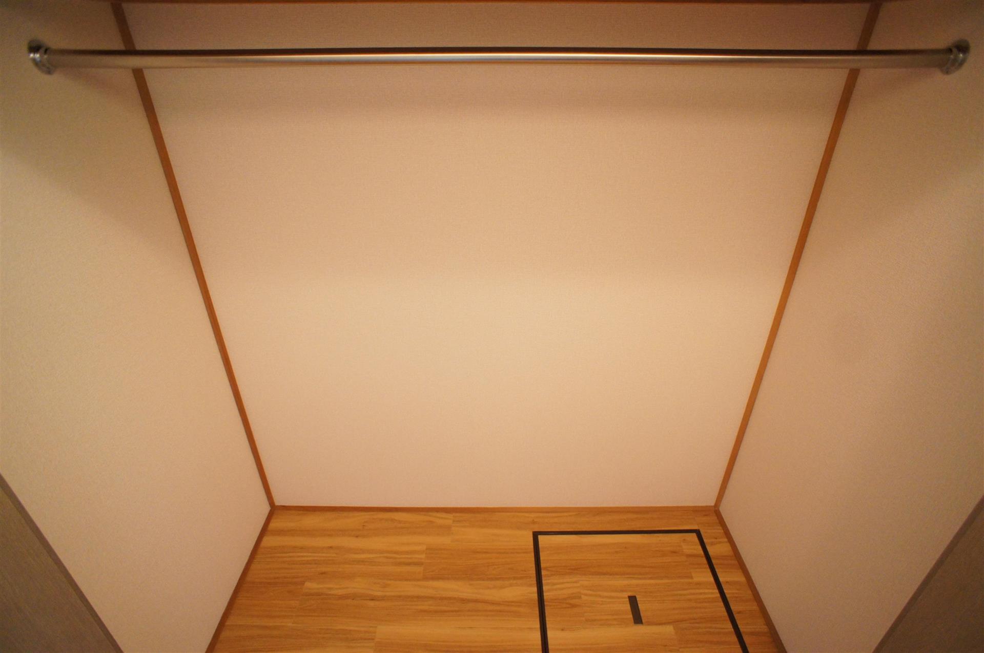 収納　クローゼット