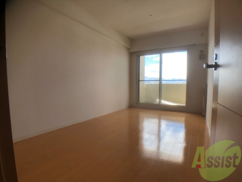 その他部屋・スペース　寝室を撮影しました。お昼寝したくなりますね。