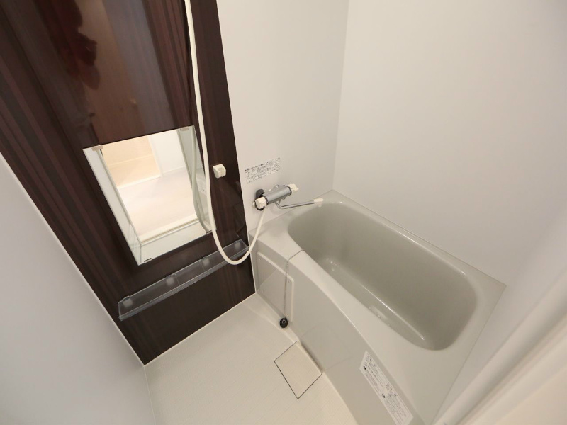 バス・シャワールーム　浴室暖房乾燥機付　24時間換気機能付バスルーム