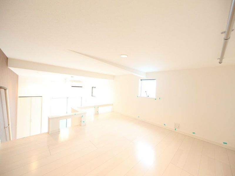 その他部屋・スペース　上段ロフト6.1帖（収納でもお部屋でも使えます）