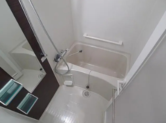 バス・シャワールーム　風呂