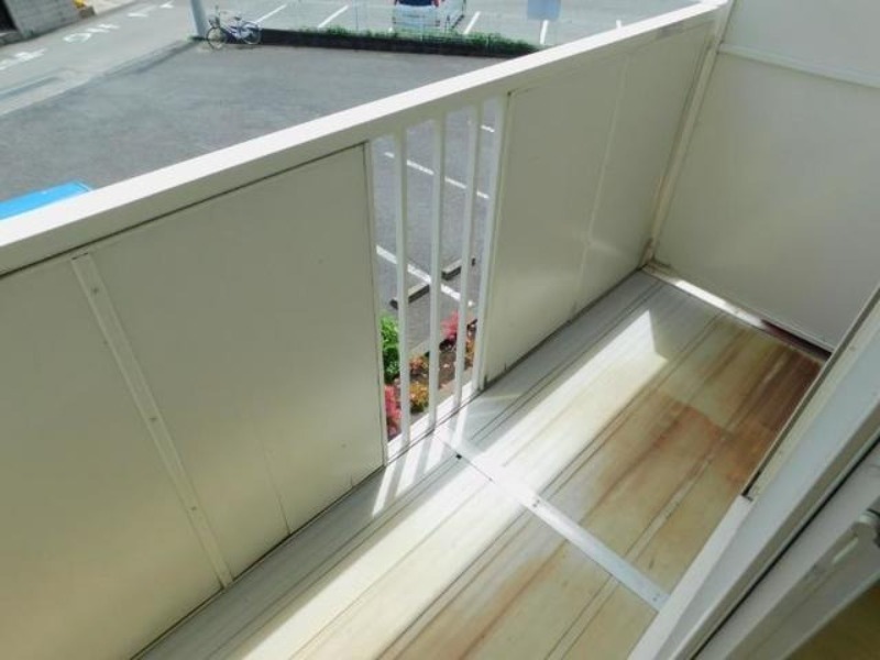 バルコニー　図面と現状に相違がある場合には現状を優先