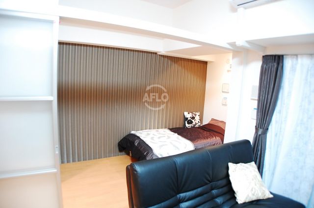 居室・リビング　セレニテ本町グランデ　居室