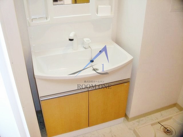 洗面設備　独立洗面台です。