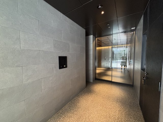 エントランス　毎日通るエントランスはこのようになっています