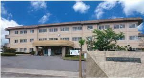小学校　総社市立総社中央小学校（小学校）まで897m
