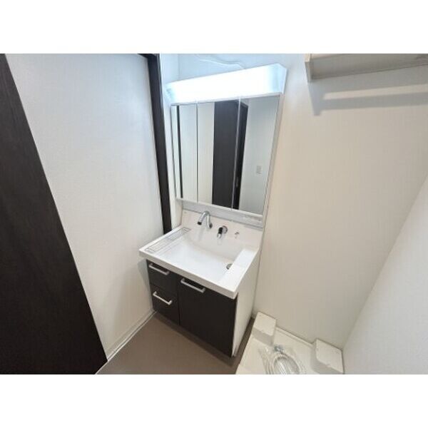 洗面設備　独立洗面化粧台付きでおすすめです！