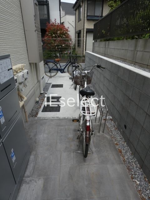 駐車場　駐輪スペースです。