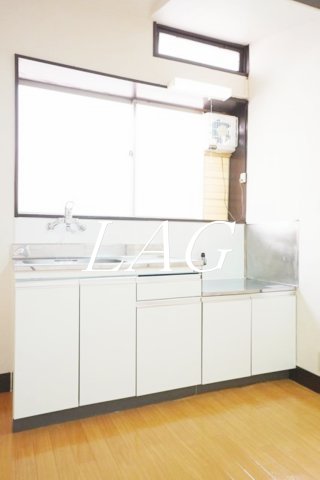 キッチン　キッチンです。