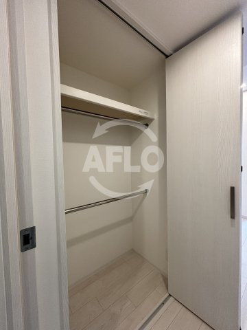 収納　シーズンフラッツ梅田NORTH　クローゼット