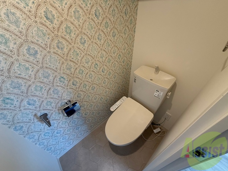 トイレ　こちらはトイレです。清潔感があり、安心して使用できます。