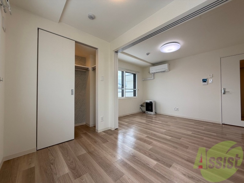 その他部屋・スペース　洋室の家具の配置を考えてみるのも楽しいですよ。