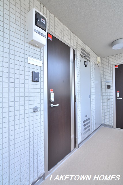 玄関　玄関です。リードフックがあります。