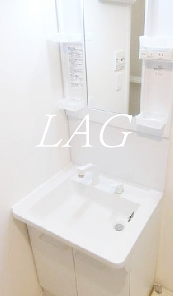 洗面設備　独立洗面台です。