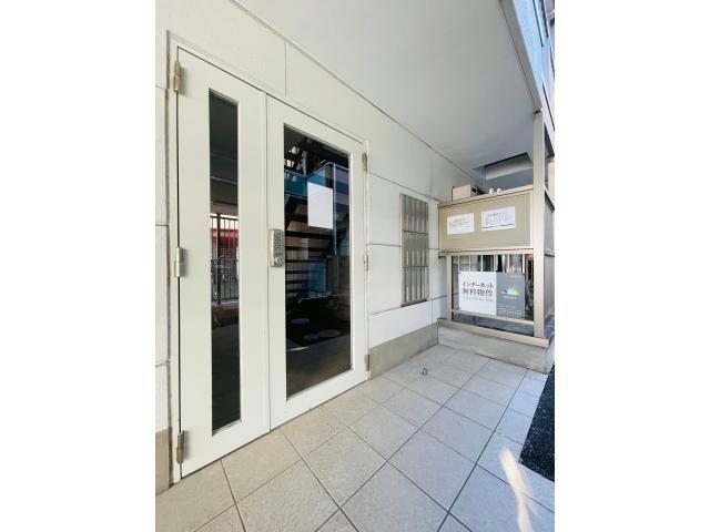 エントランス　エントランス部分