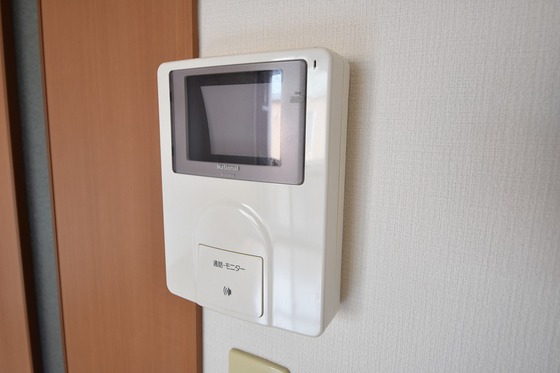 セキュリティ　モニター付きインターホン♪