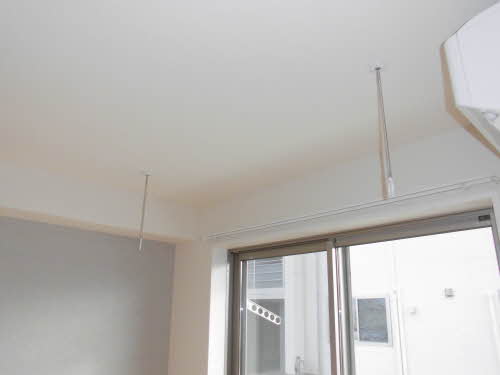 その他設備　室内物干し