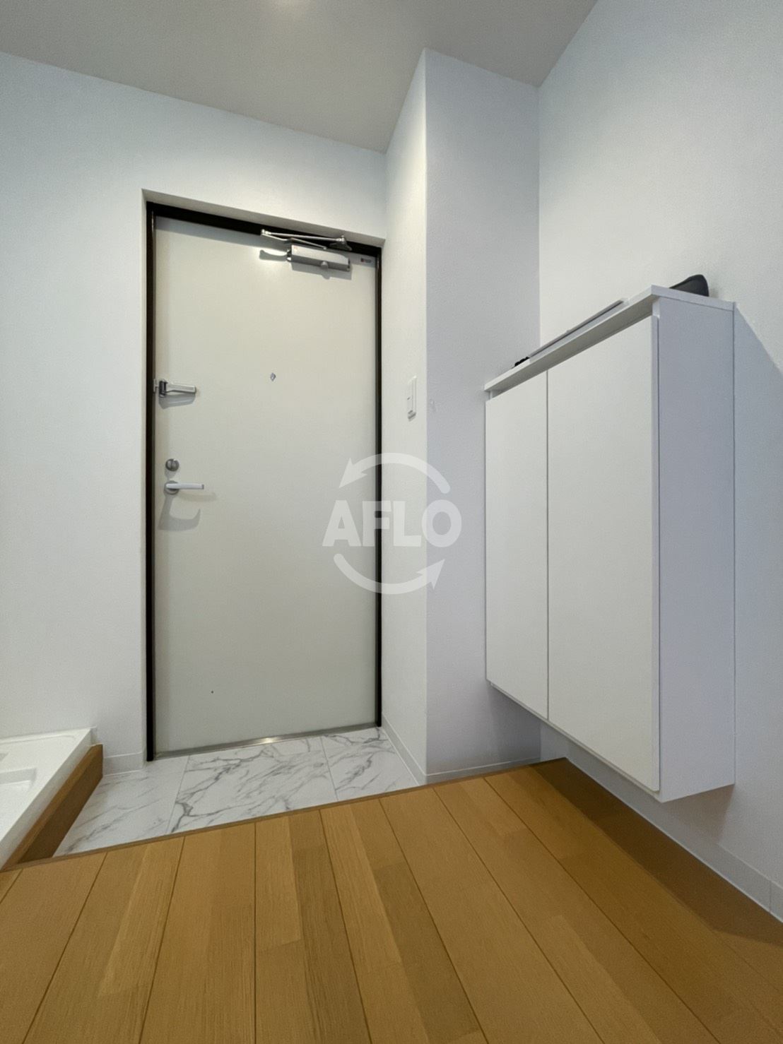 玄関　エフエルレジデンス心斎首府　玄関