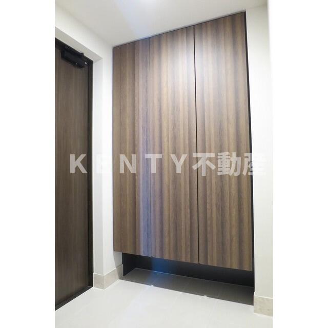 玄関　明るい玄関です